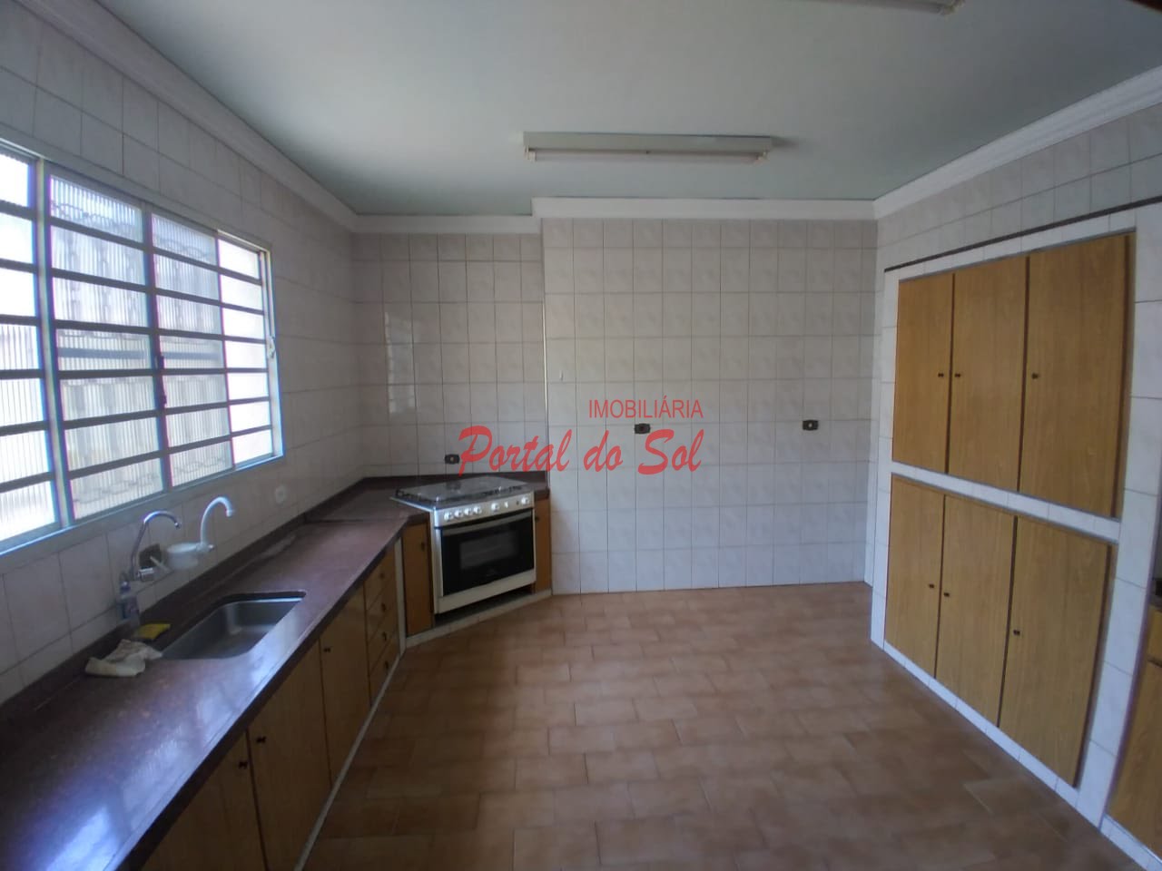 Casa à venda com 3 quartos, 1 suíte, 4 vagas e 441m² no Centro, Santo Antônio da Platina (PR) — foto 9 de 19