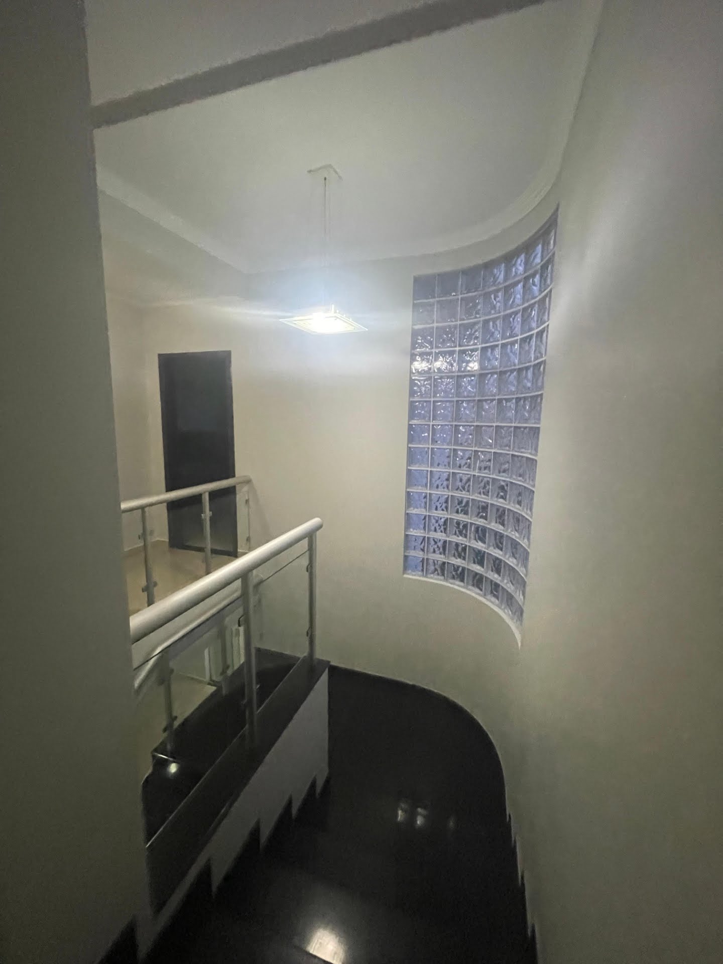 Casa à venda com 4 quartos, 1 suíte, 2 vagas e 223m² no Centro, Paracatu (MG) — foto 13 de 30