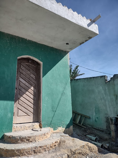 Casa em Suzano com 1 dormitório área constr. 110m² - A.T 1.200m² Jd. Boa Vista Pta.
