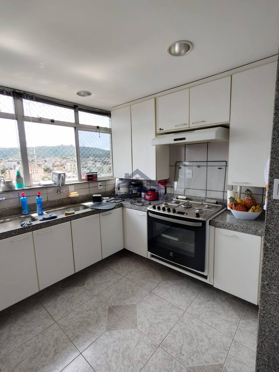 Apartamento à venda com 3 quartos, 1 suíte, 2 vagas e 160m² no Centro, Sete Lagoas (MG) — foto 4 de 19
