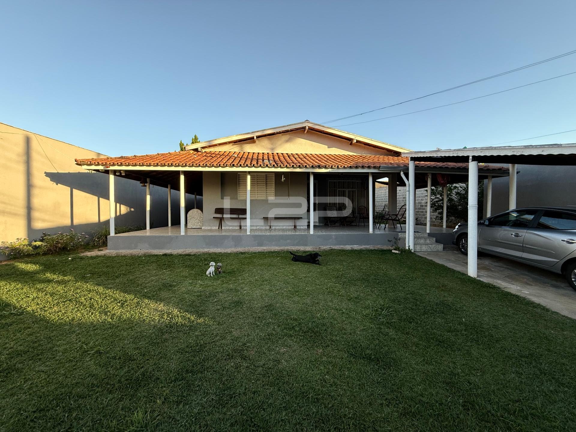 Casa à venda com 3 quartos, 1 suíte, 2 vagas e 232m² no Jardim Primavera, Itupeva (SP) — foto 2 de 26