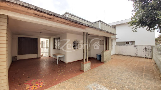 Casa em Centro  -  Adamantina