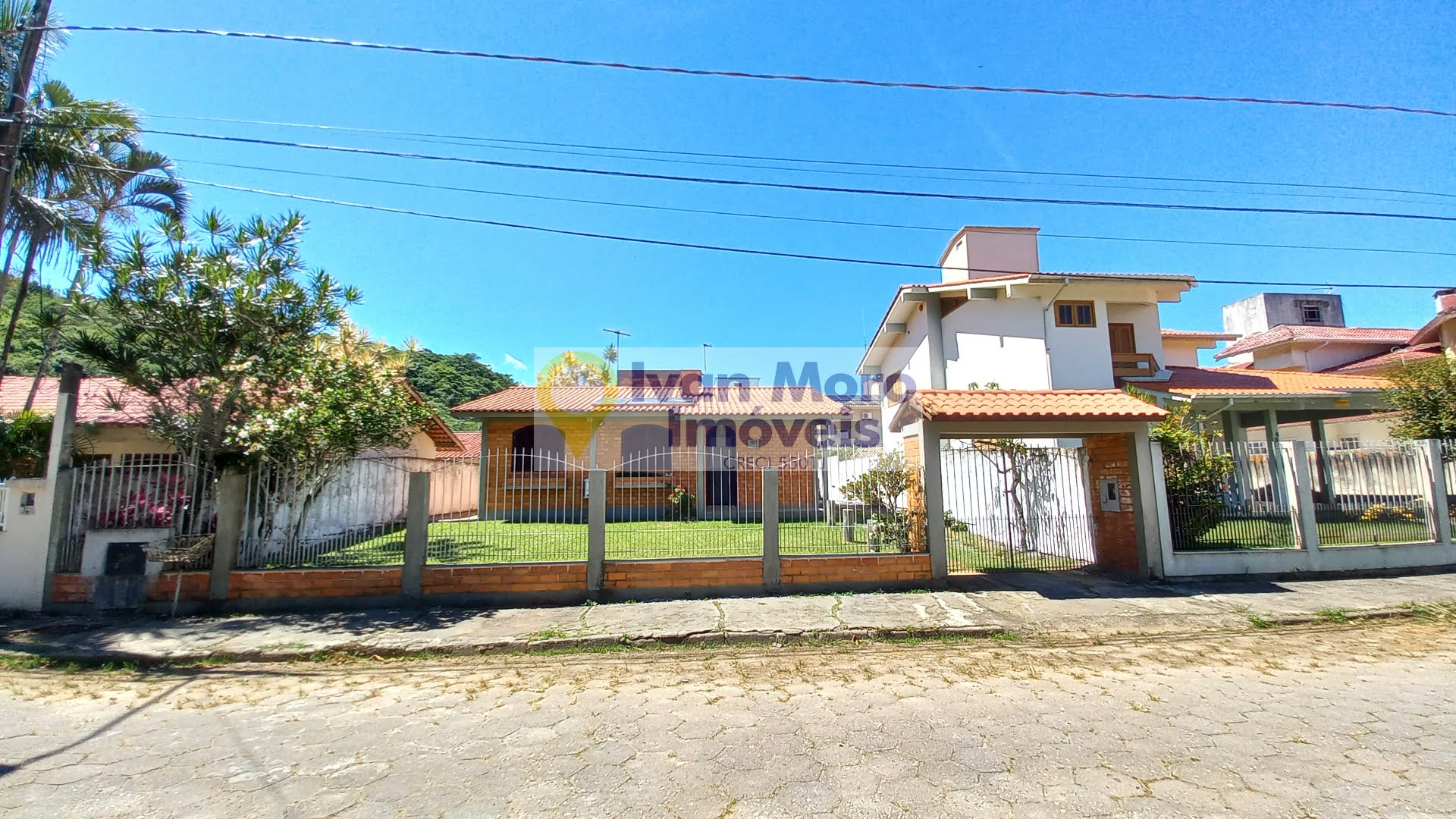 Casa para alugar com 3 quartos, 1 suíte, 3 vagas e 150m² no Daniela, Florianópolis (SC) — foto 2 de 30