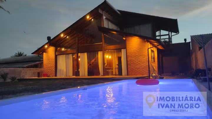 Casa para alugar com 3 quartos, 1 suíte e 3 vagas no Daniela, Florianópolis (SC) — foto 29 de 30