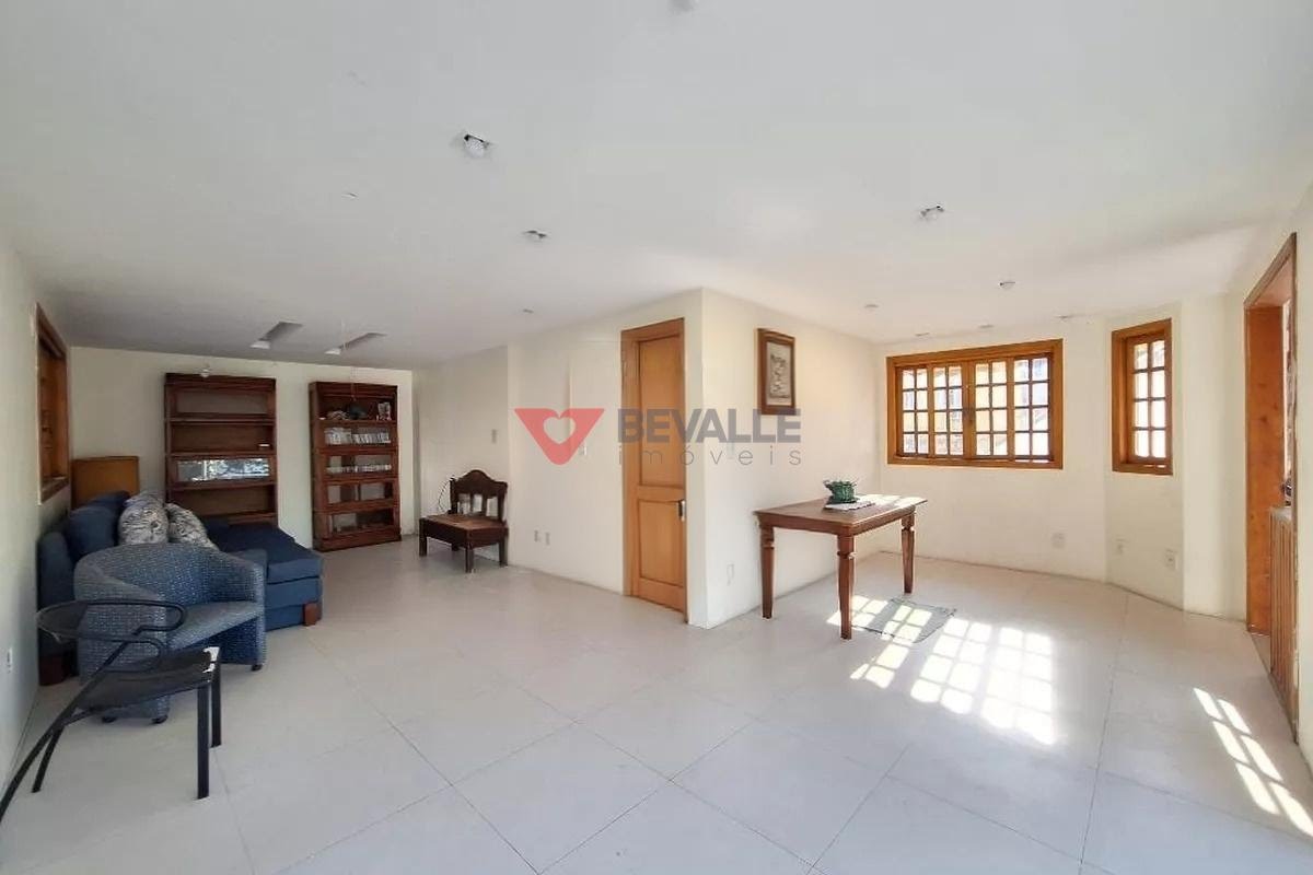 Casa à venda com 5 quartos, 2 suítes, 2 vagas e 250m² no Humaitá, Rio de Janeiro (RJ) — foto 12 de 29