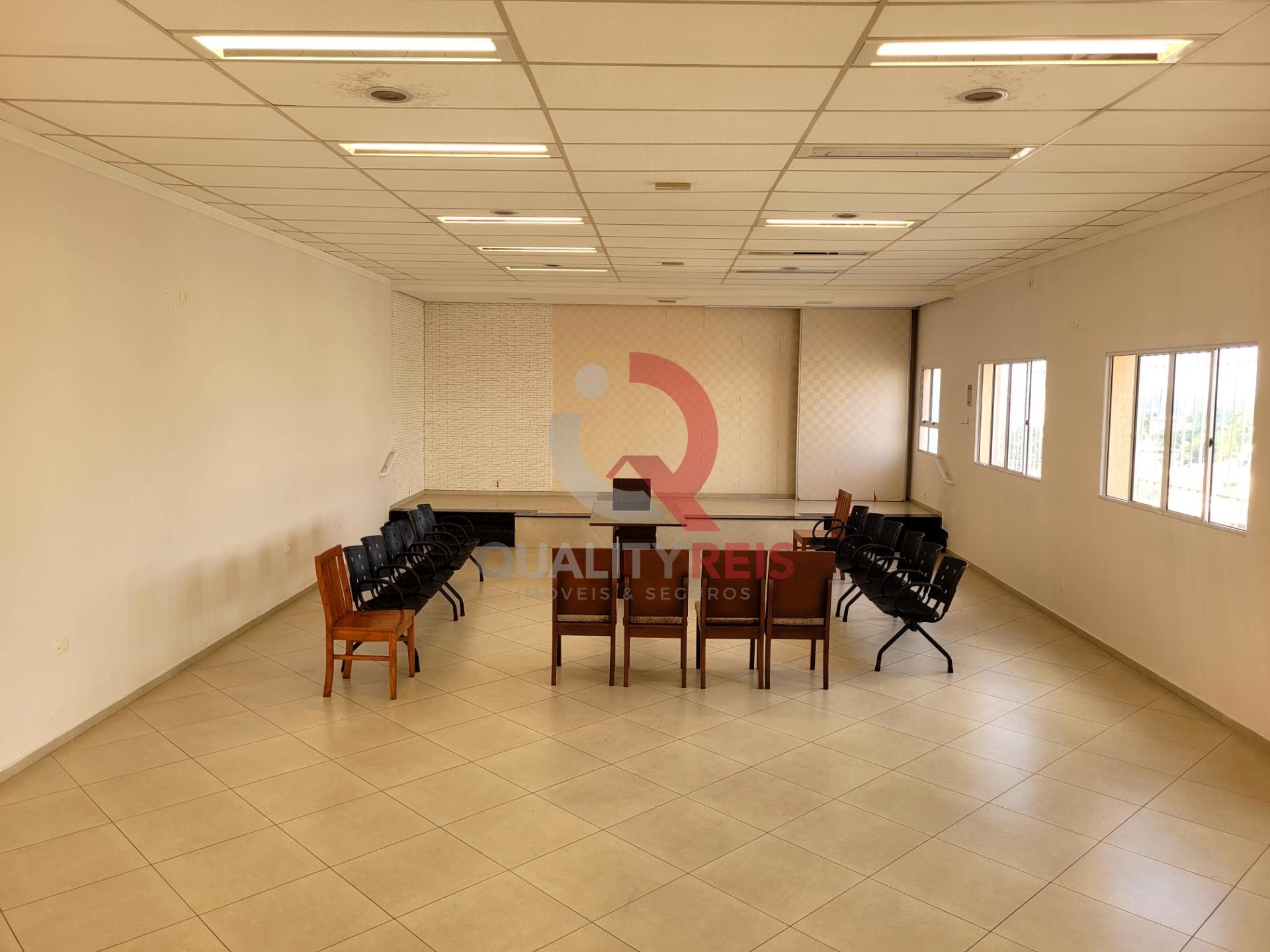 Loja-Salão, 251 m² - Foto 3