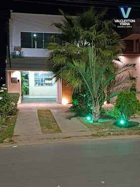 Casa Duplex em Belchior, Sobral: 3 Dormitórios, 2 Suítes