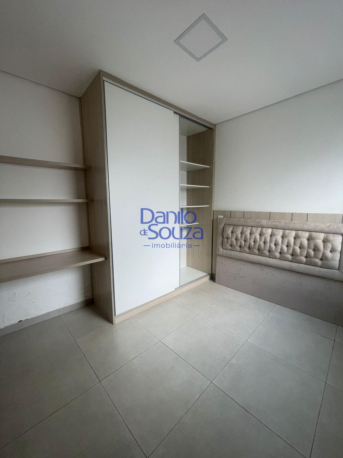 Casa à venda com 2 quartos, 1 suíte, 1 vaga e 140m² no Vila Sao Pedro, Araxá (MG) — foto 4 de 14