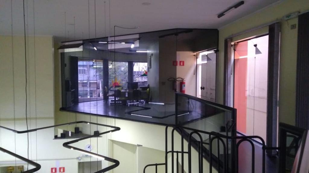 Comercial à venda com 6 banheiros, 5 vagas e 600m² no Centro, Arujá (SP) — foto 4 de 10