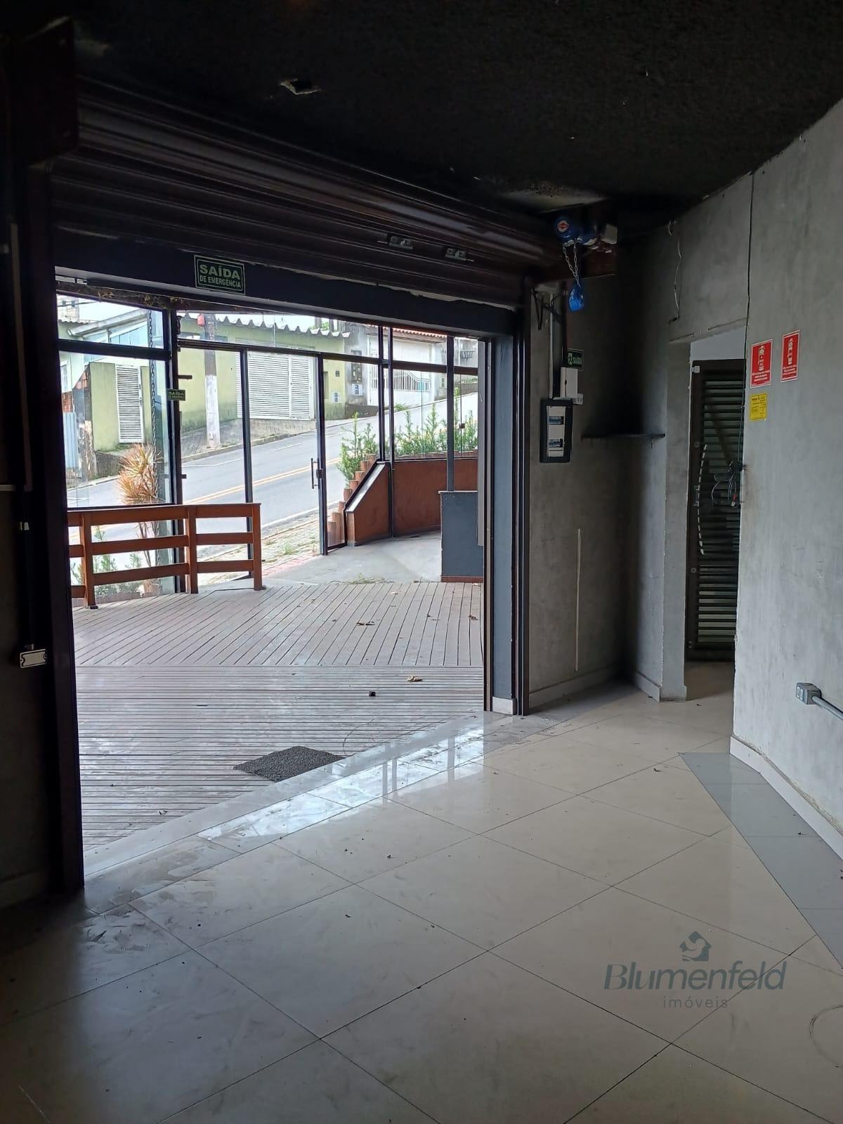 Comercial para alugar com 5 banheiros e 300m² no Centro, Arujá (SP) — foto 12 de 30