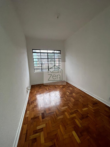Apartamento em Jardim Oriental  -  São Paulo