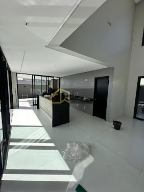 Casa de Condomínio em via mediterranea  -  Senador Canedo