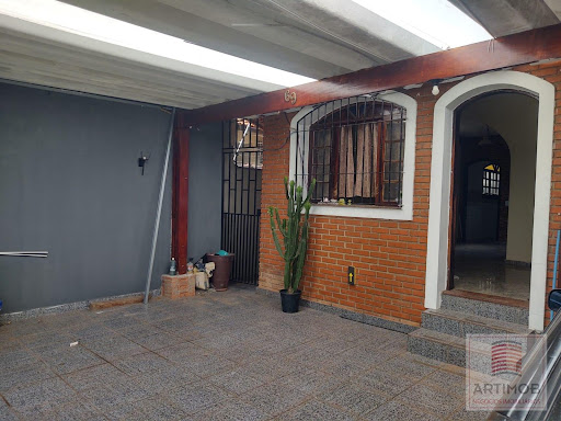 Casa Térrea à Venda no Morumbi: 3 Dorms, 180m²