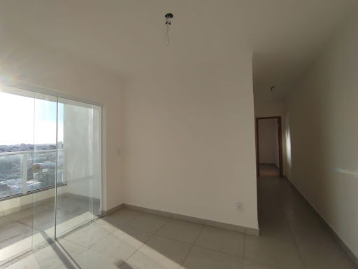Apartamento em Segismundo Pereira  -  Uberlândia