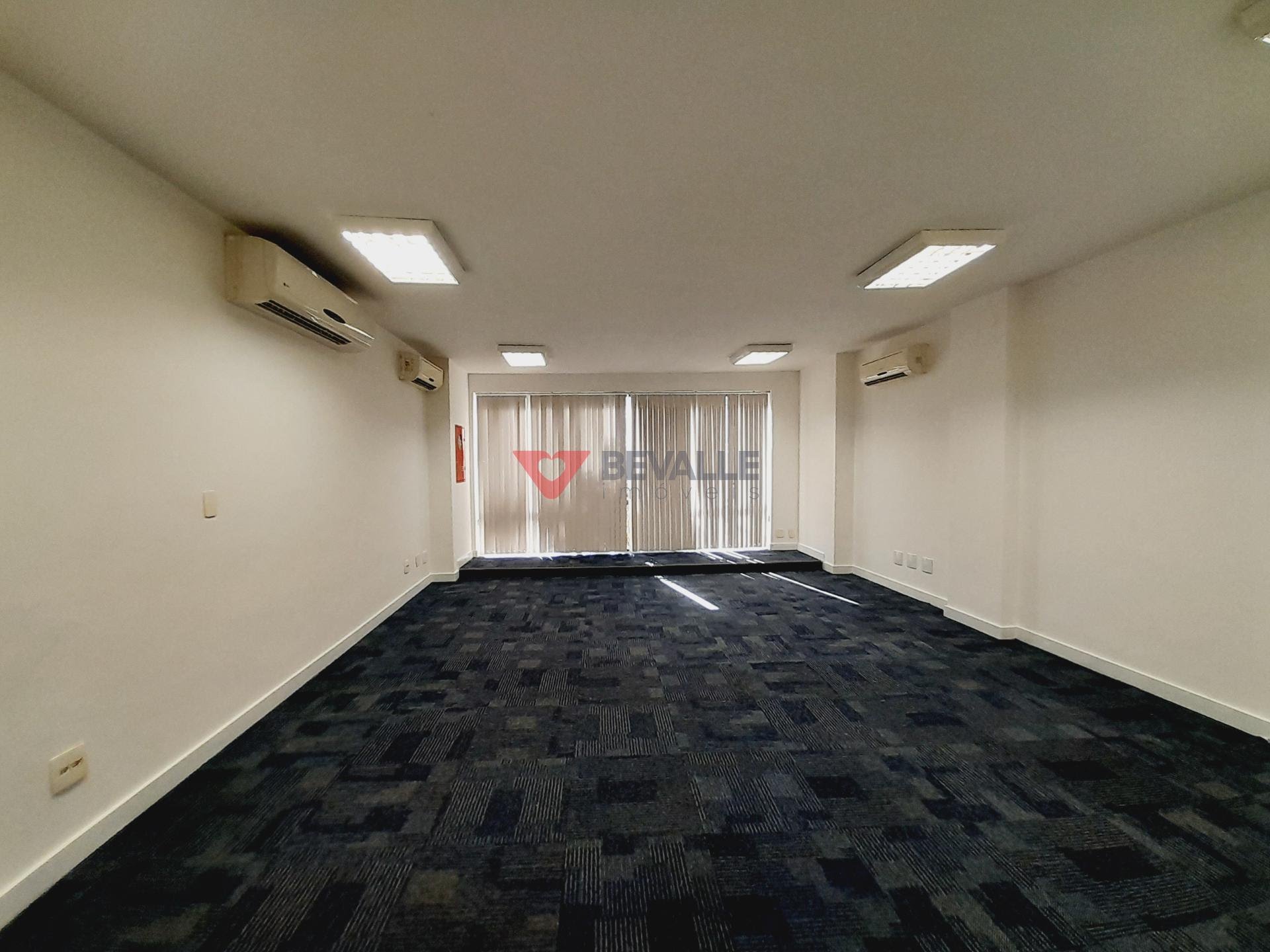 Comercial à venda com 3 banheiros e 280m² no Laranjeiras, Rio de Janeiro (RJ) — foto 9 de 26
