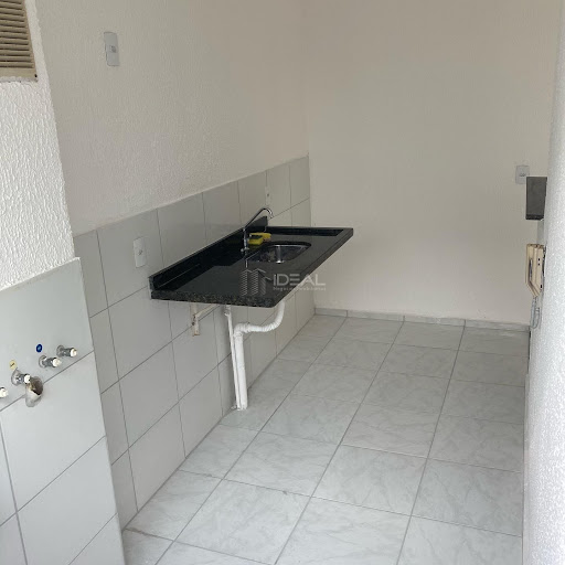 Apartamento de 2 quartos para venda no Condomínio Parque Goytacazes no Joquei Club - Campos dos Goytacazes, RJ