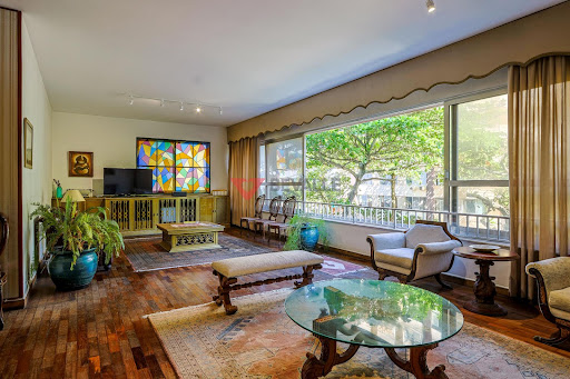 Apartamento à venda no Leblon: 190m², 4 quartos, 2 vagas
