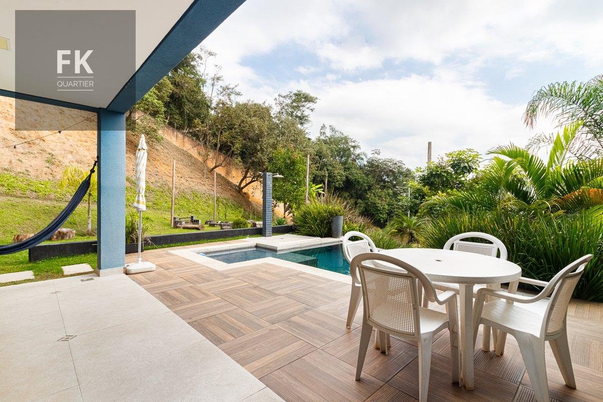 Casa à venda com 4 quartos, 4 suítes, 6 vagas e 430m² no Alphaville, Santana de Parnaíba (SP) — foto 11 de 30