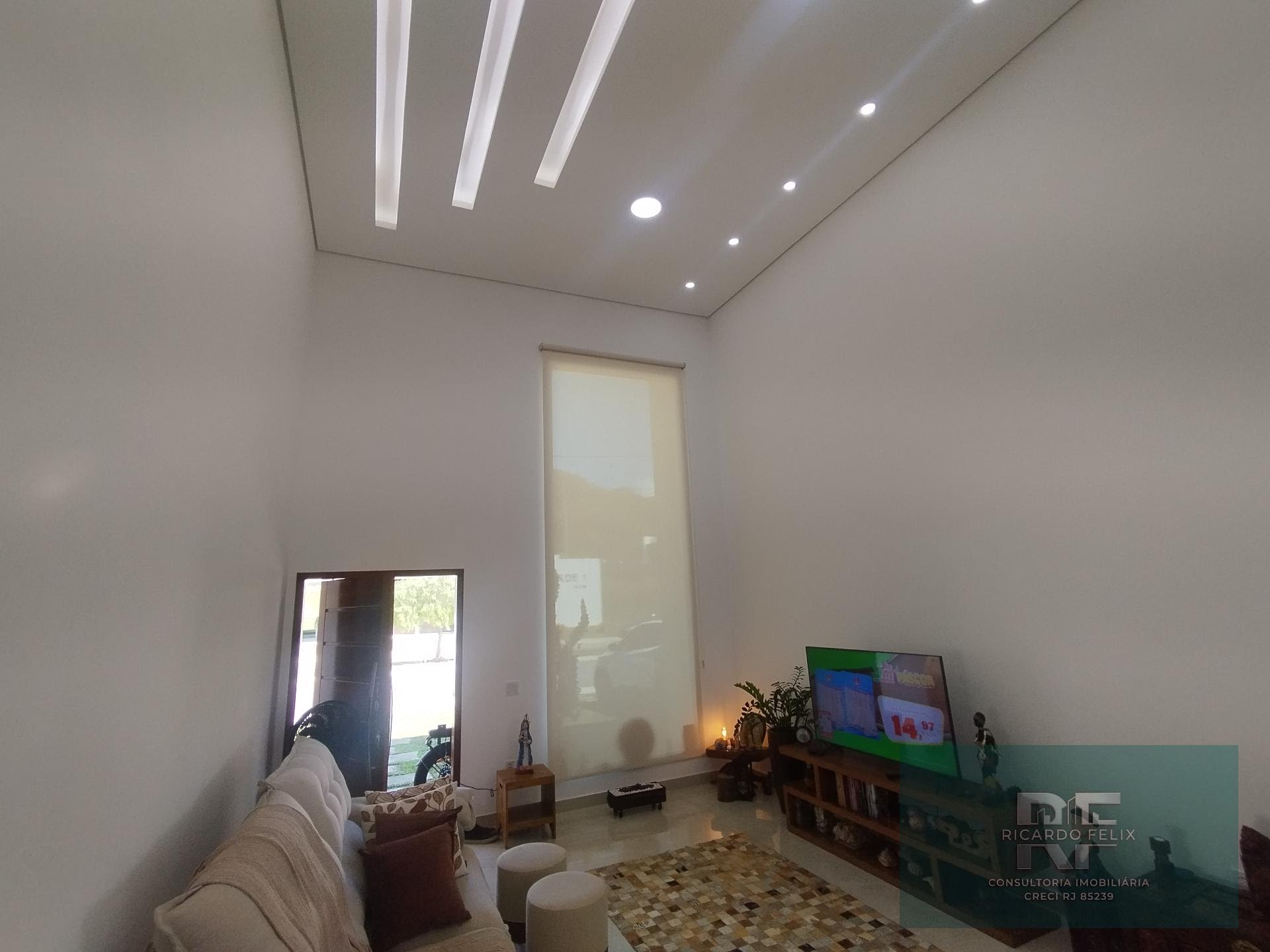 Casa à venda com 3 quartos, 2 suítes, 4 vagas e 475m² no Extensão do Bosque, Rio das Ostras (RJ) — foto 10 de 27