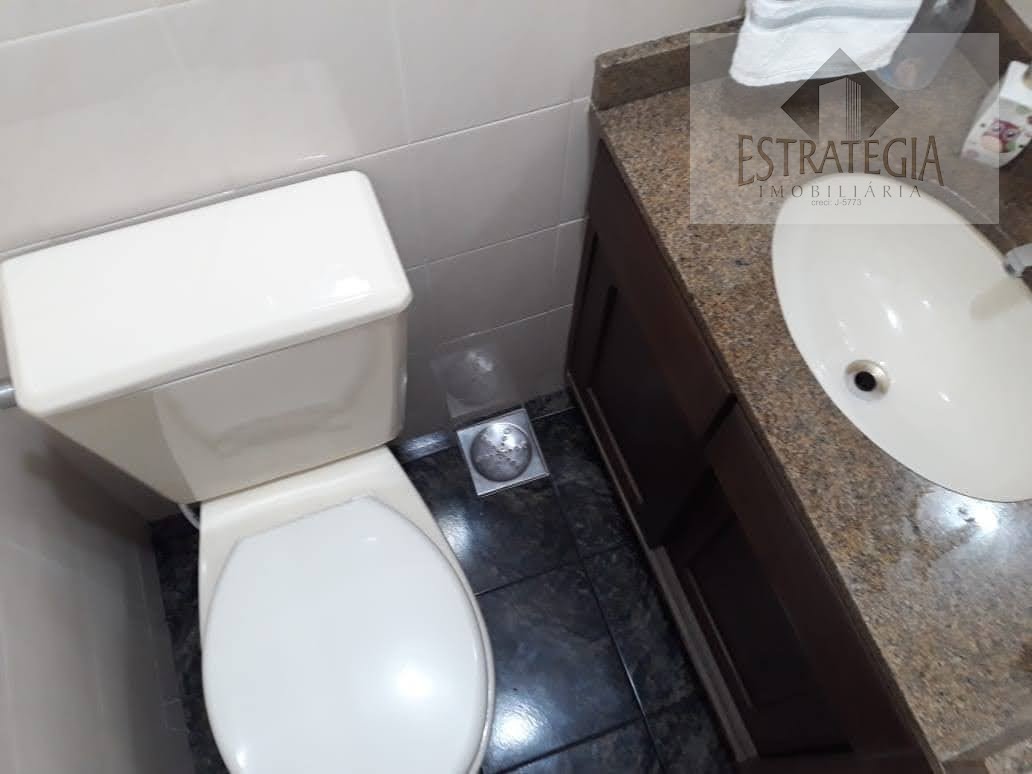 Apartamento à venda com 3 quartos, 2 banheiros e 115m² no Centro, Petrópolis (RJ) — foto 13 de 13