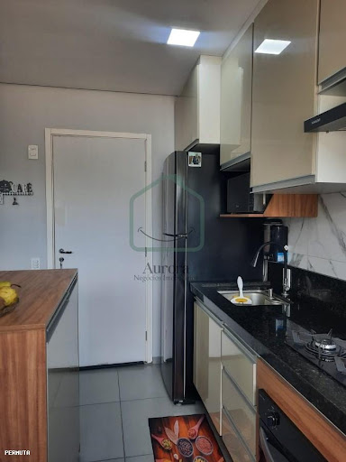 Apartamento para Venda em Poá / SP no bairro Vila Monteiro 