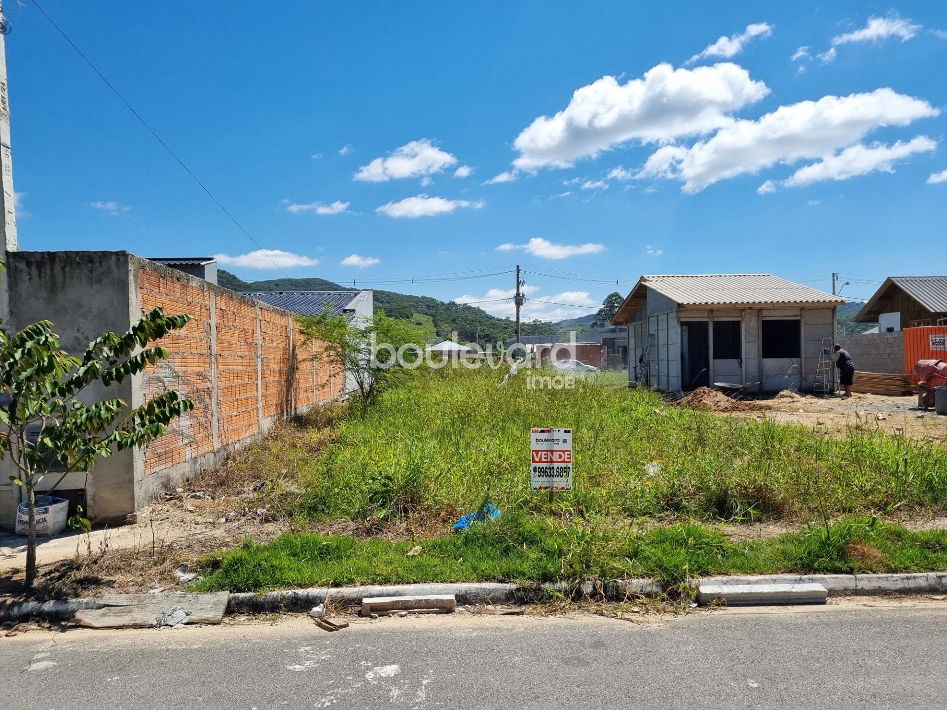 Terreno à venda com 250m² de terreno no Forquilhas, São José (SC) — foto 3 de 14