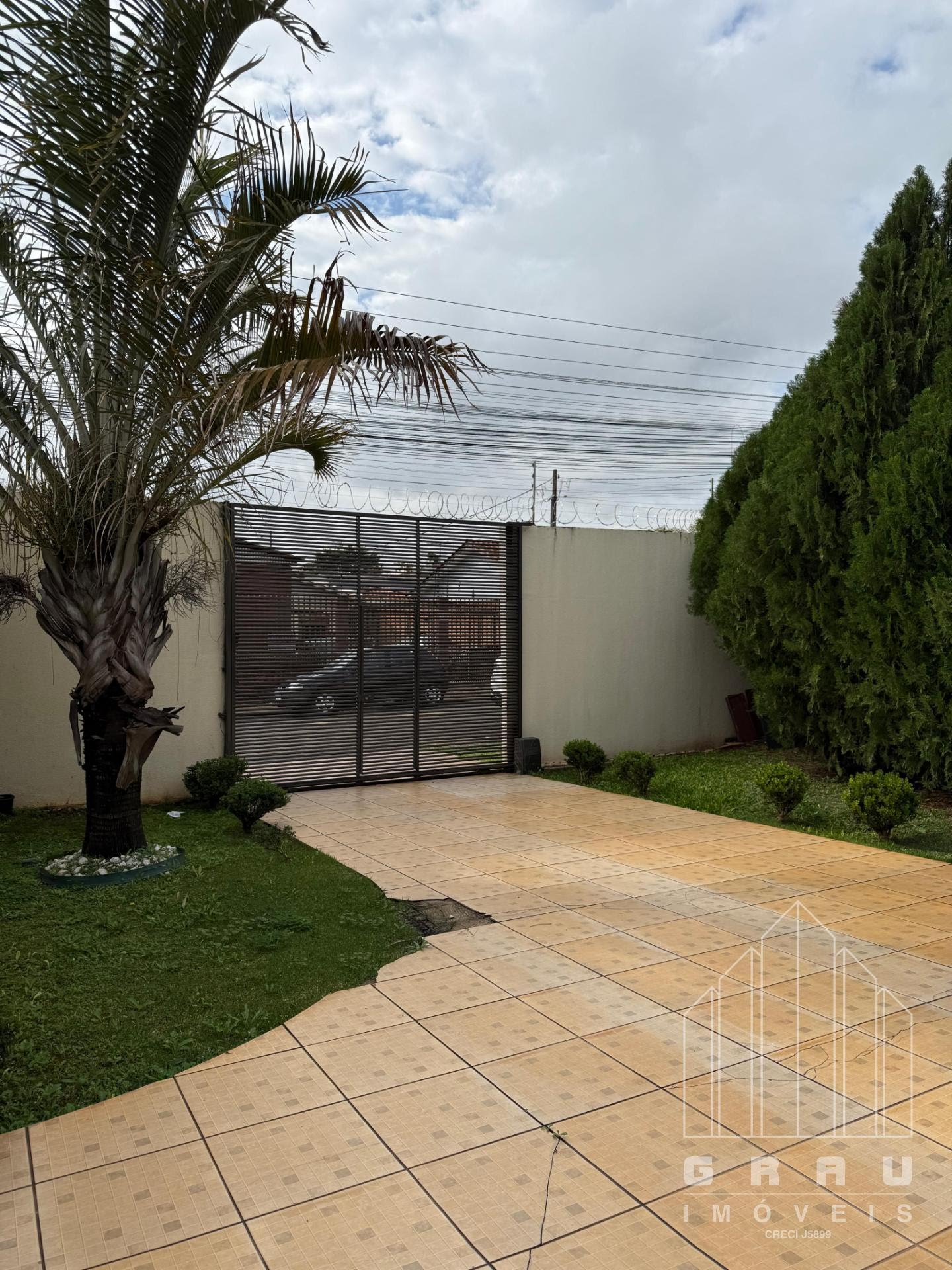 Casa no Jardim Ipê  -  Foz do Iguaçu