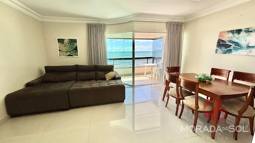 Apartamento frente mar em Meia Praia  -  Itapema