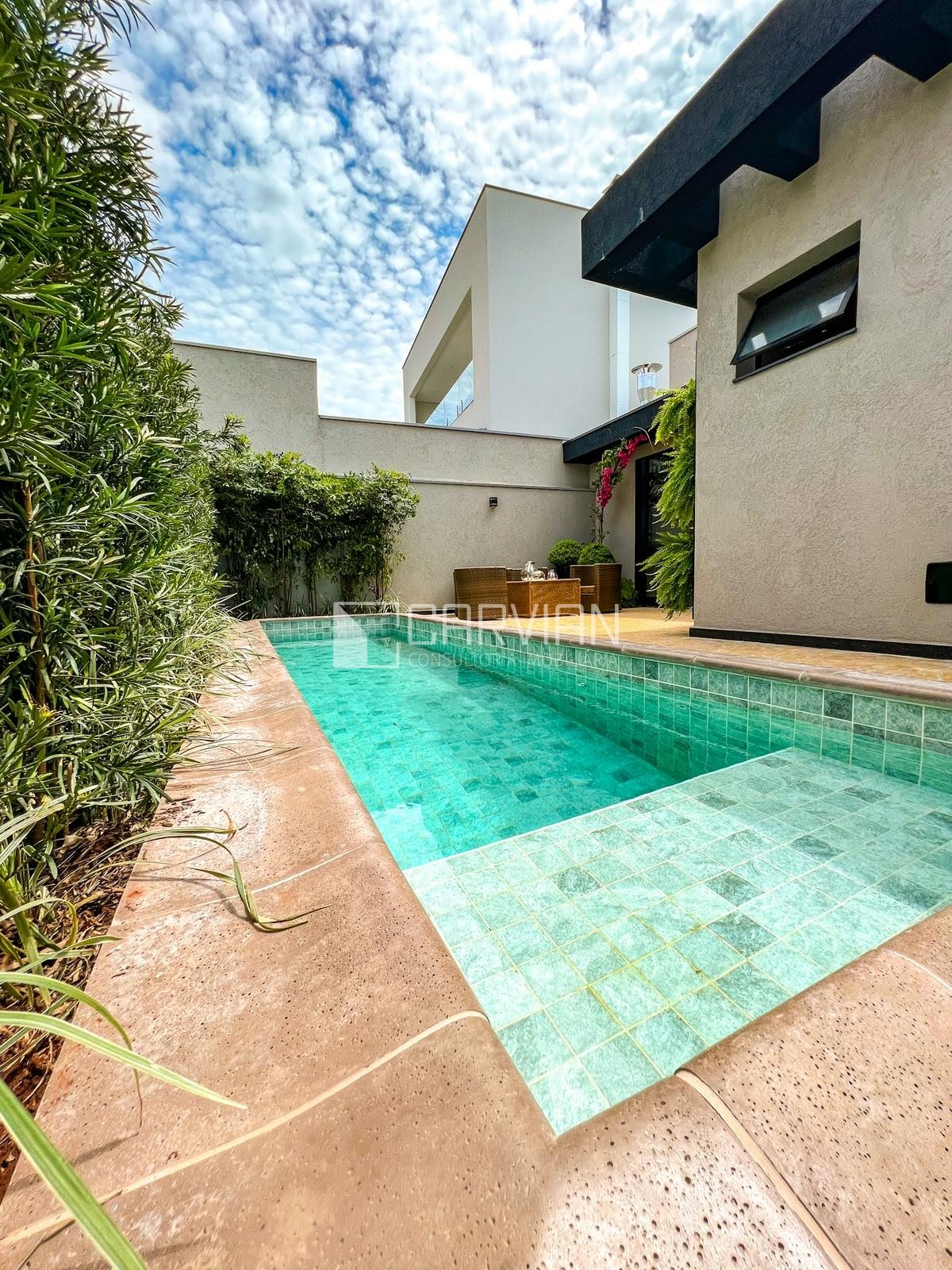 Casa à venda com 3 quartos, 3 suítes, 3 vagas e 365m² no Residencial Alto do Castelo I, Ribeirão Preto (SP) — foto 13 de 30