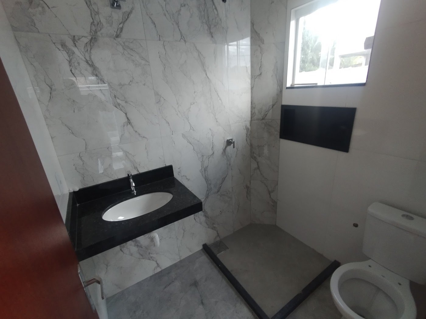 Casa à venda com 2 quartos, 2 suítes, 1 vaga e 100m² no Enseada das Gaivotas, Rio das Ostras (RJ) — foto 7 de 8