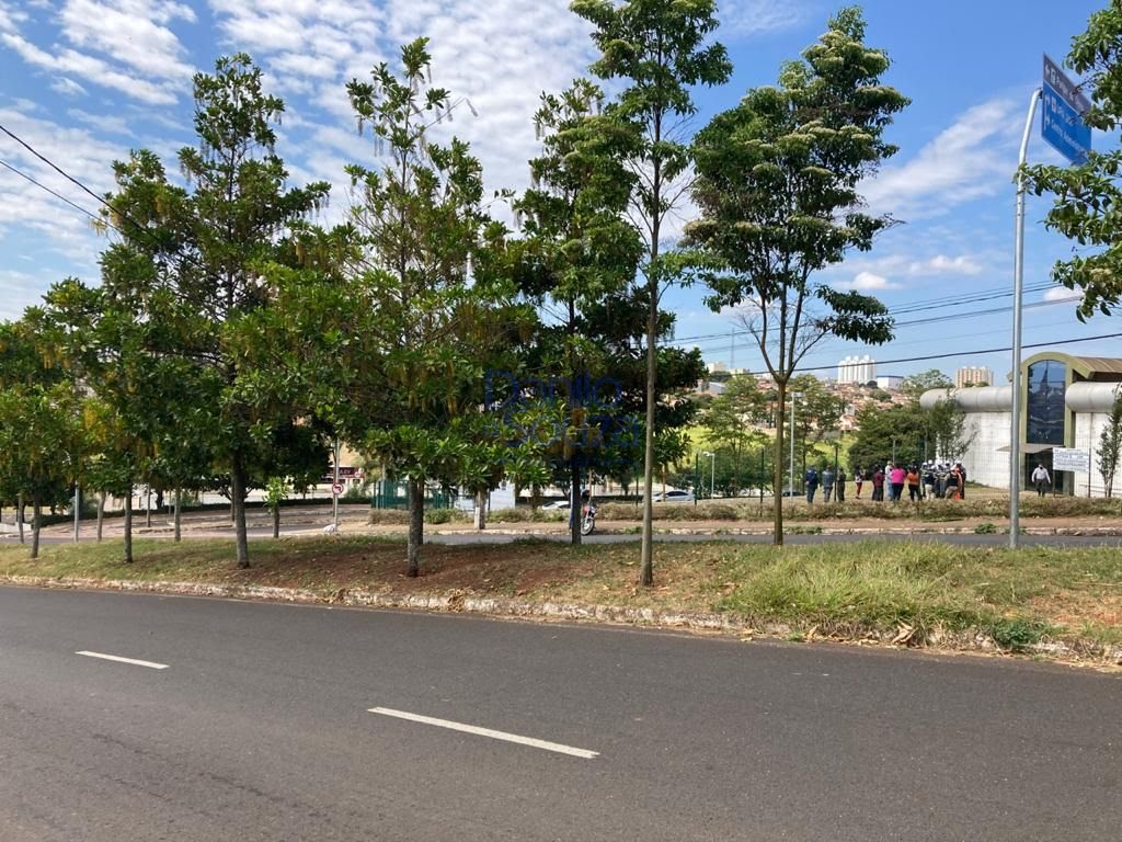 Terreno à venda com 450m² de terreno no Guilhermina Vieira Chaer, Araxá (MG) — foto 7 de 11