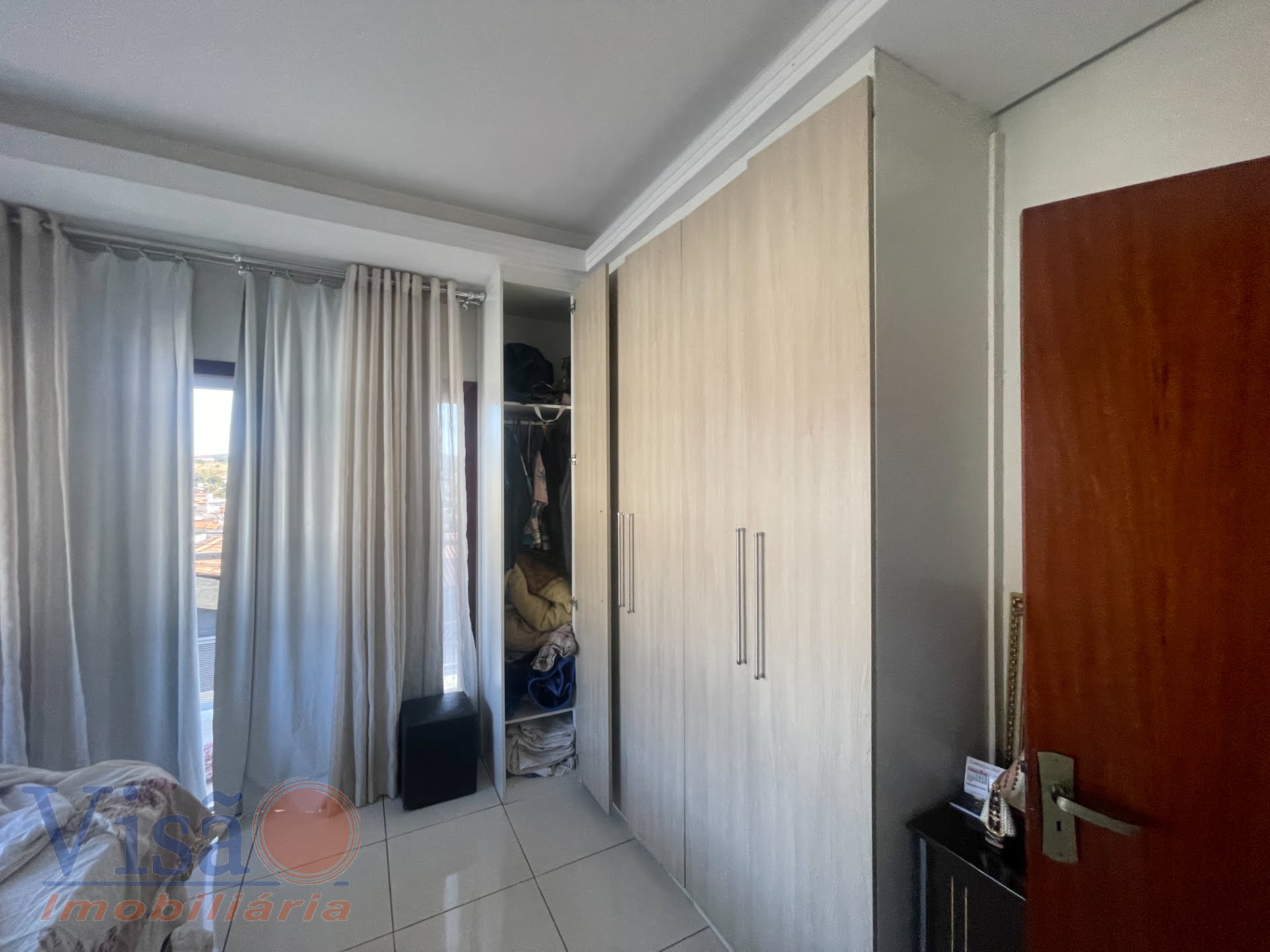Casa à venda com 4 quartos, 1 suíte, 3 vagas e 200m² no Santa Lucia, Paracatu (MG) — foto 14 de 25