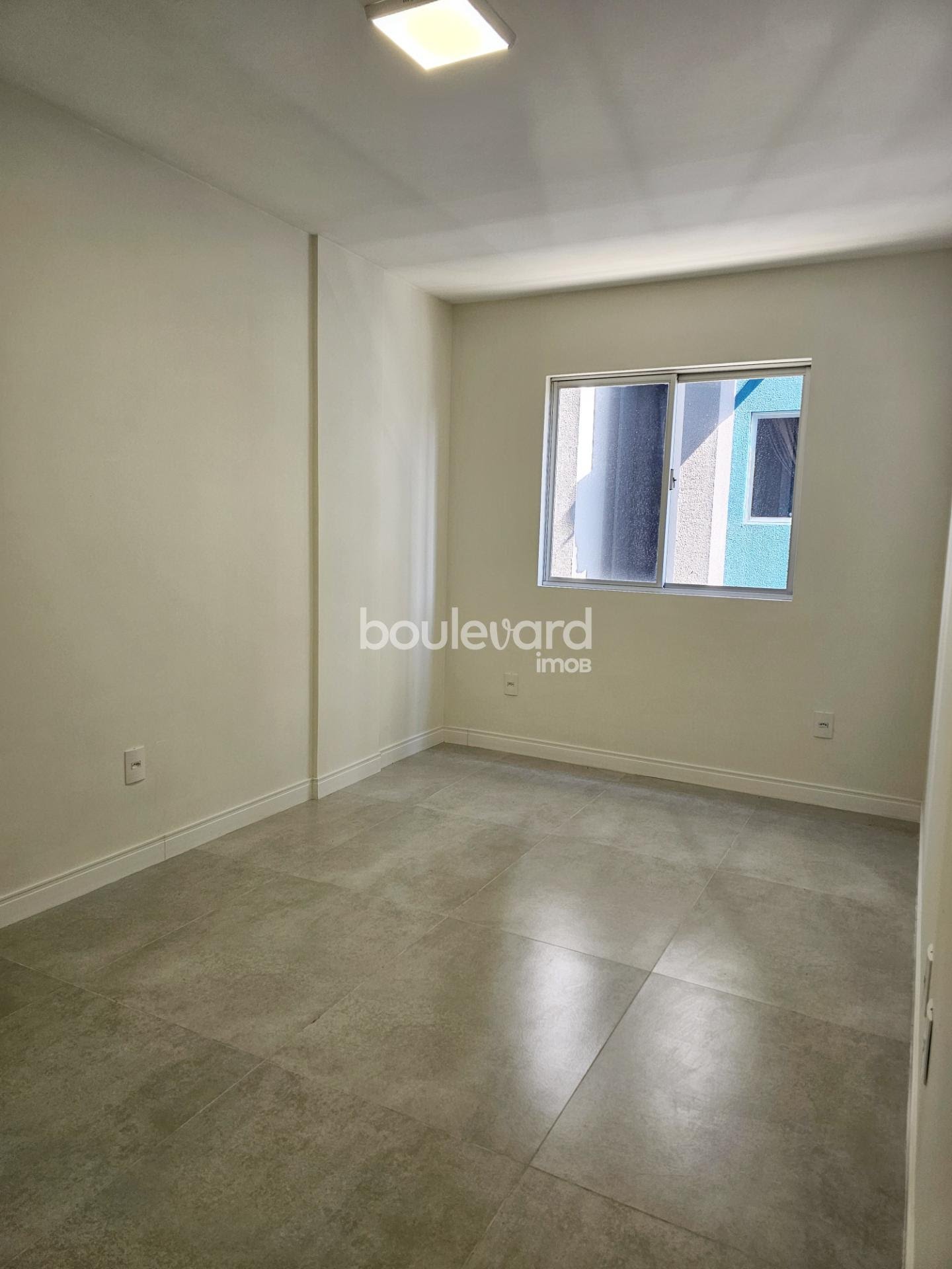 Apartamento à venda com 2 quartos, 1 banheiro, 1 vaga e 60m² no Barreiros, São José (SC) — foto 12 de 19