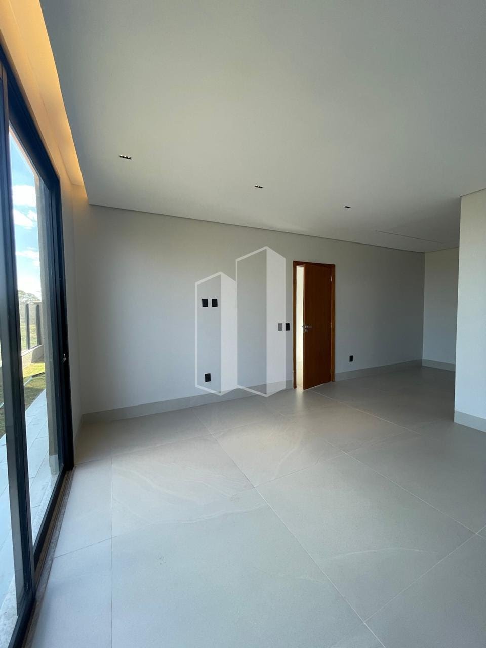 Casa à venda com 3 quartos, 3 suítes, 4 vagas e 207m² no Jardins Nápoles, Senador Canedo (GO) — foto 23 de 30