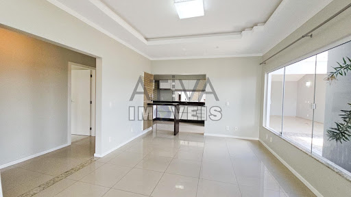 Sala jantar e cozinha