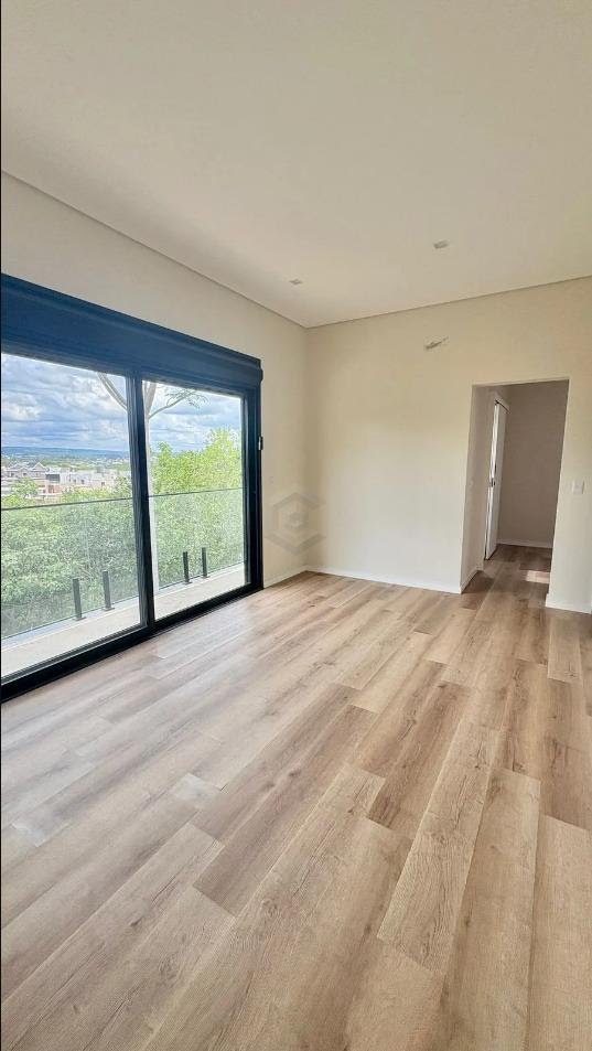 Casa à venda com 4 quartos, 4 suítes, 4 vagas e 306m² no Green Valley, Votorantim (SP) — foto 8 de 24