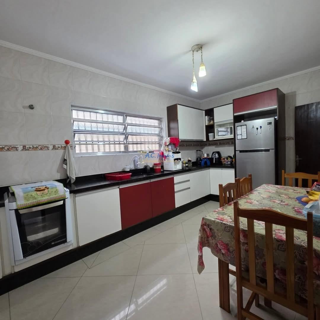 Casa à venda com 3 quartos, 1 suíte, 2 vagas e 100m² no Solemar, Praia Grande (SP) — foto 5 de 20