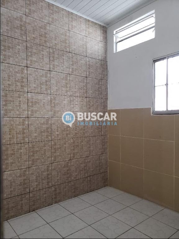 Casa à venda com 2 quartos, 1 banheiro e 72m² no Tomba, Feira de Santana (BA) — foto 2 de 9