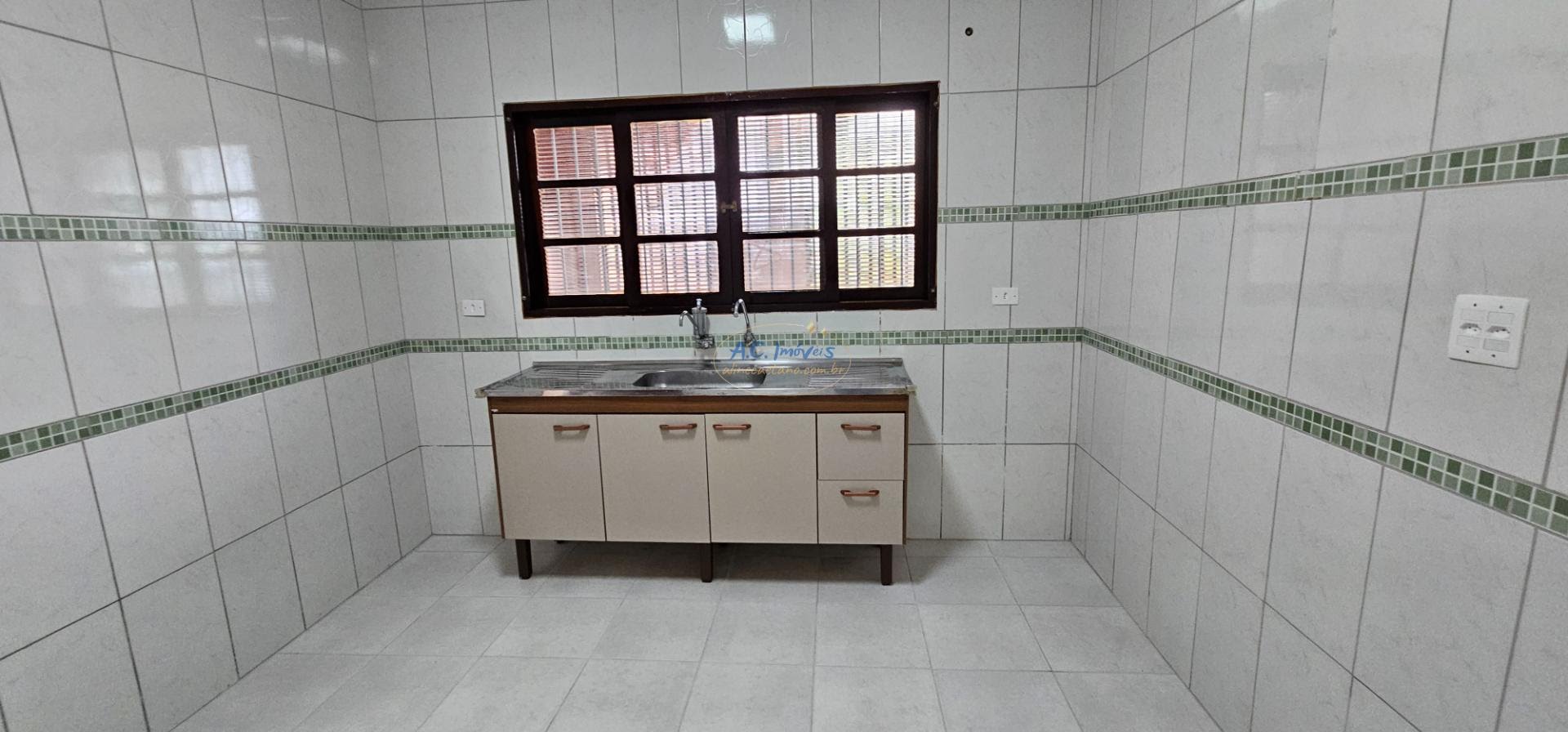Casa à venda com 2 quartos, 1 suíte, 4 vagas e 65m² no Maracanã, Praia Grande (SP) — foto 29 de 30