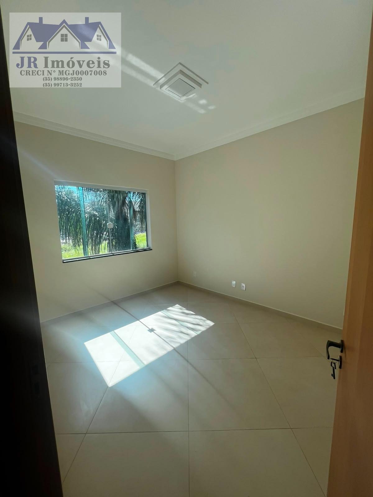Casa para alugar com 2 quartos, 1 suíte e 2 vagas no Centro, Piranguinho (MG) — foto 10 de 17