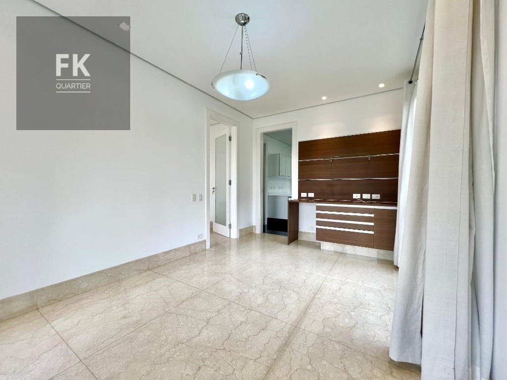 Casa à venda com 4 quartos, 4 suítes, 6 vagas e 620m² no Alphaville Residencial Um, Barueri (SP) — foto 17 de 30