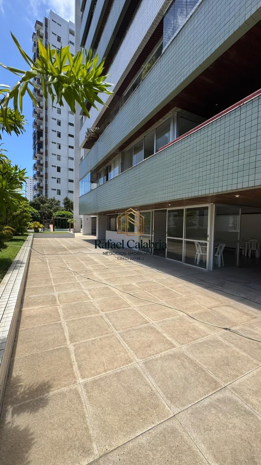 Apartamento à venda com 4 quartos, 1 suíte, 2 vagas e 208m² no Espinheiro, Recife (PE) — foto 18 de 27