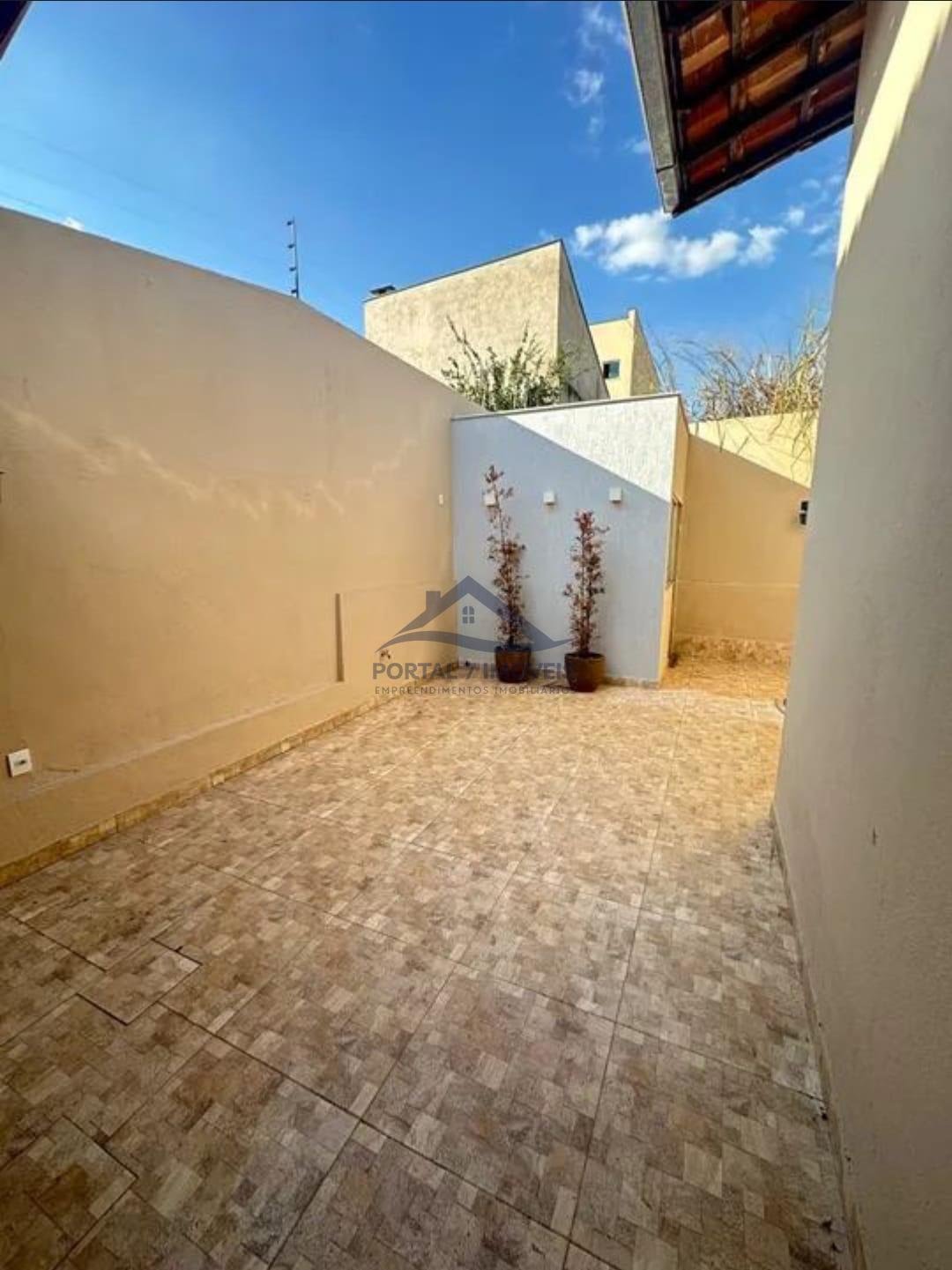 Casa à venda com 3 quartos, 1 suíte, 4 vagas e 360m² no Iporanga, Sete Lagoas (MG) — foto 18 de 18