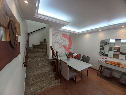 Sobrado à venda na Vila Mazzei, SP | 3 suítes e 200m²