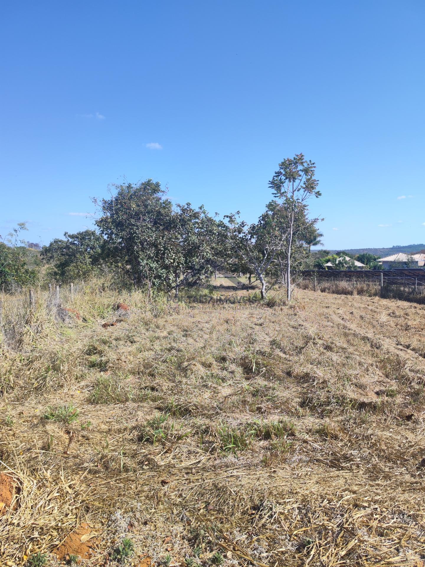 Terreno à venda com 1000m² de terreno no Condomínio Residencial Vale do Sol, Funilândia (MG) — foto 3 de 23