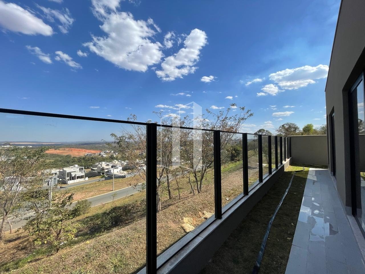 Casa à venda com 3 quartos, 3 suítes, 4 vagas e 207m² no Jardins Nápoles, Senador Canedo (GO) — foto 19 de 30