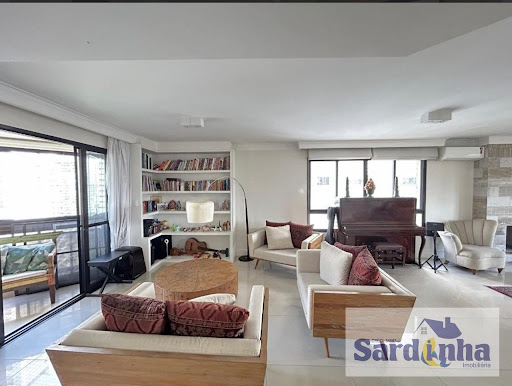 Apartamento na Vila Suzana SP: 3 Suítes, 220m² | Venda e Locação