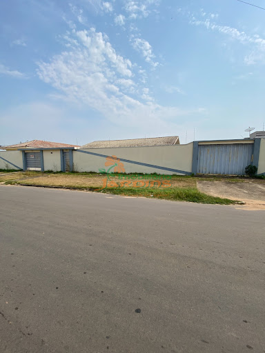 Casa em Nova Brasília - 2º Distrito  -  Ji-Paraná