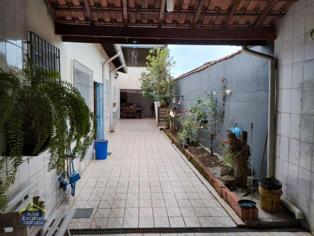 Casa à venda com 3 quartos, 1 suíte, 5 vagas e 116m² no Cidade das Crianças, Praia Grande (SP) — foto 22 de 25