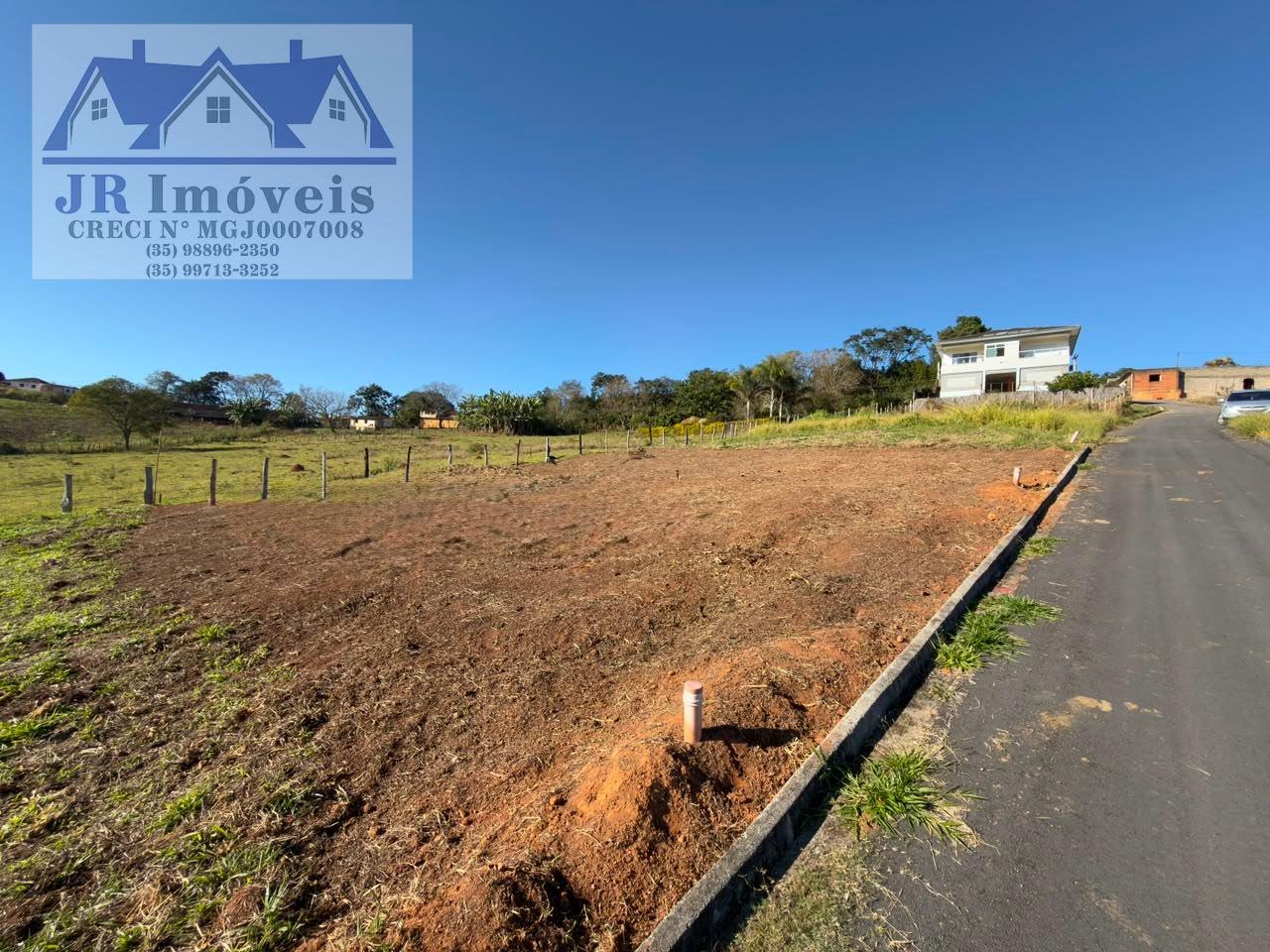 Terreno à venda com 220m² de terreno no Bairro Bica, Pedralva (MG) — foto 6 de 8